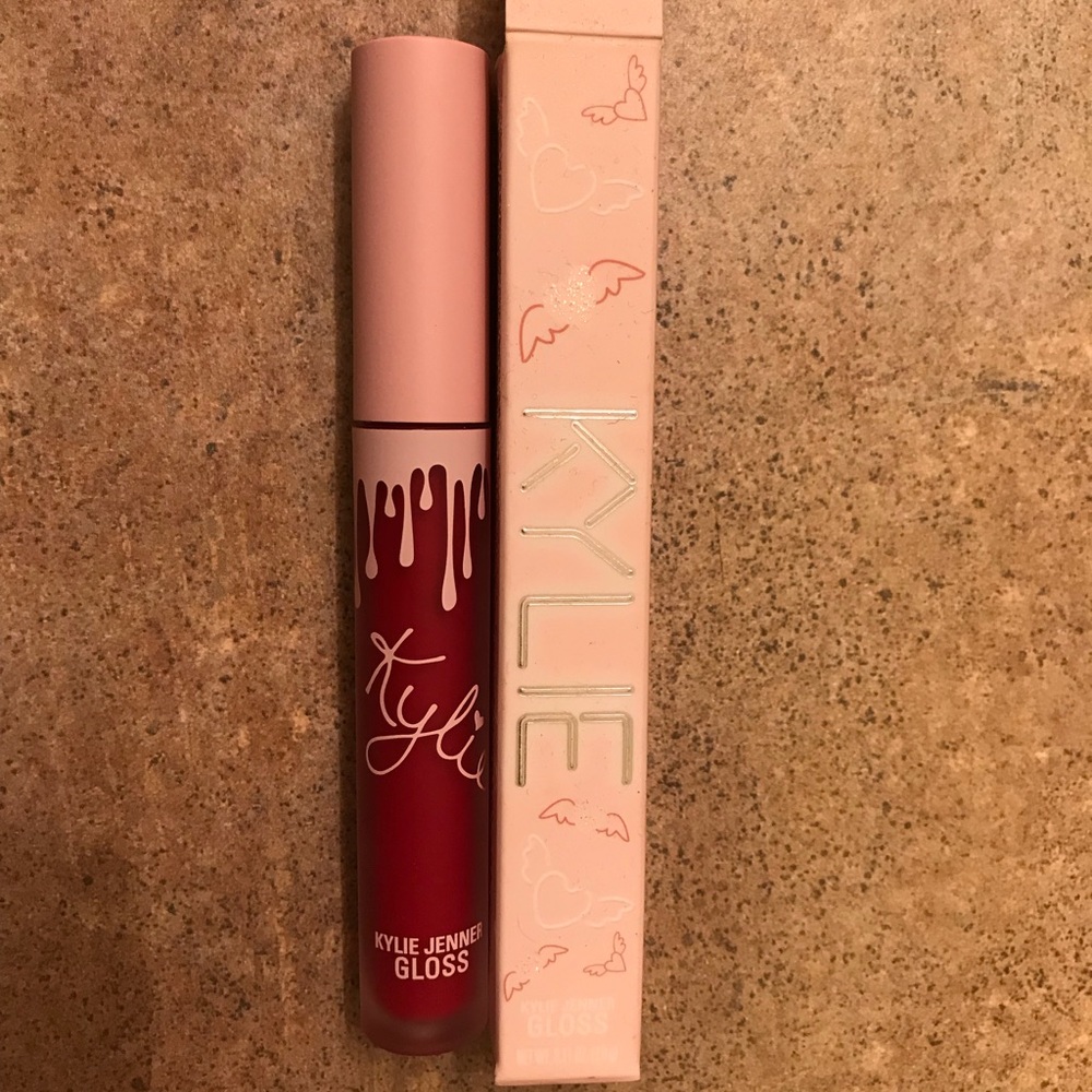Cherry pie 🍒 gloss KYLIE COSMETICS